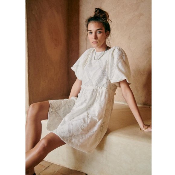 Sezane Dresses & Skirts - Sézane Livy Dress Parisian Ecru Off White Mix Woven Lace Short Puff Sleeve Mini